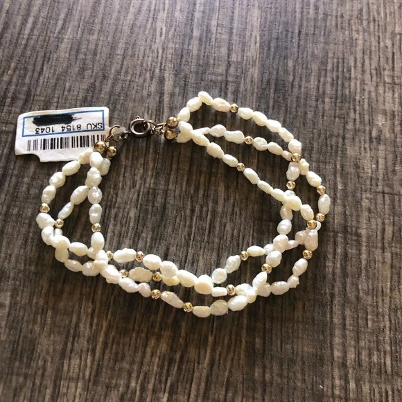 Genuine Freshwater Pearl Bracelet Pretty Vintage Dainty Triple Strand Jewelry - Picture 4 of 6